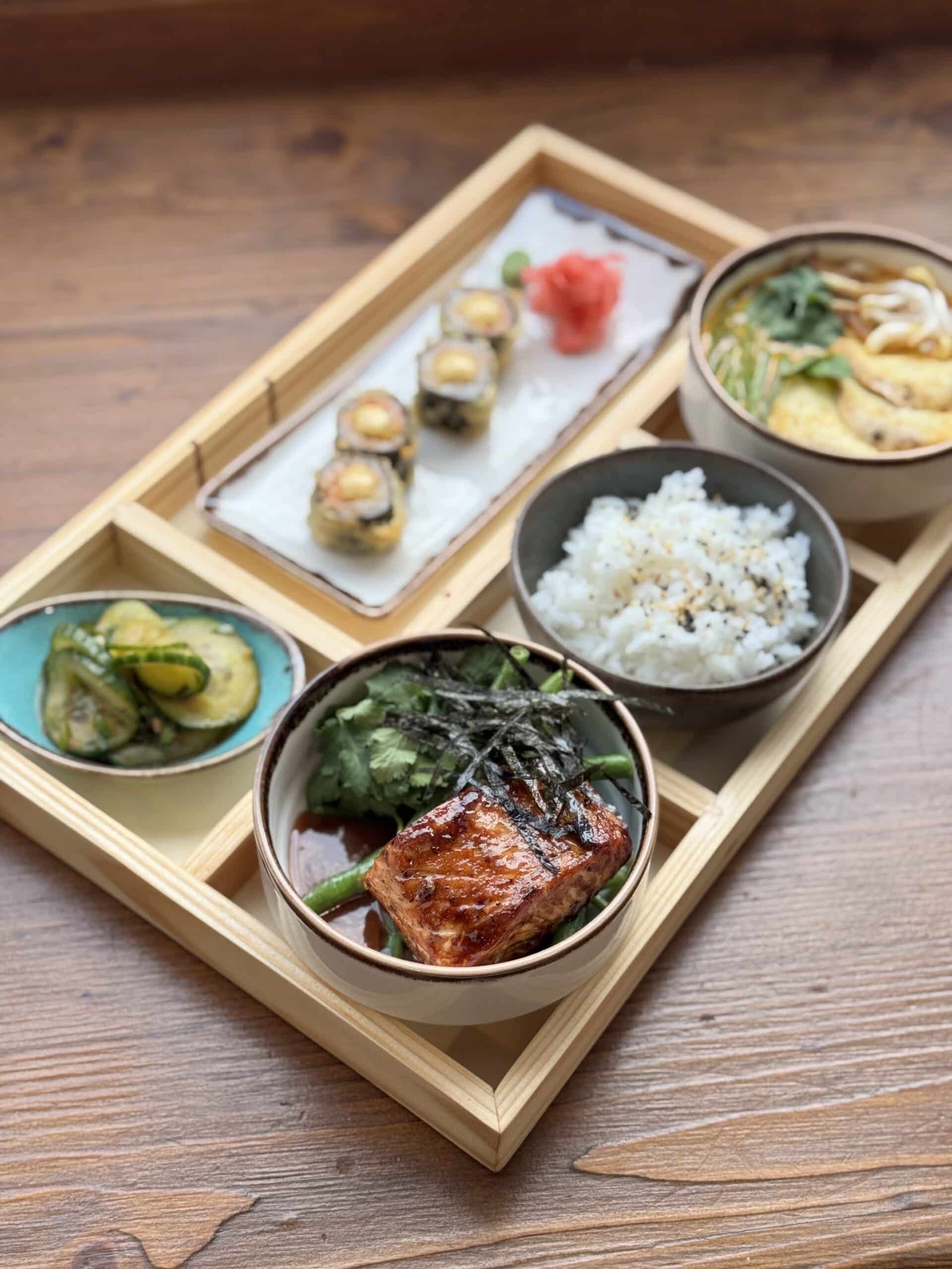 Obedové menu (v bento boxe)